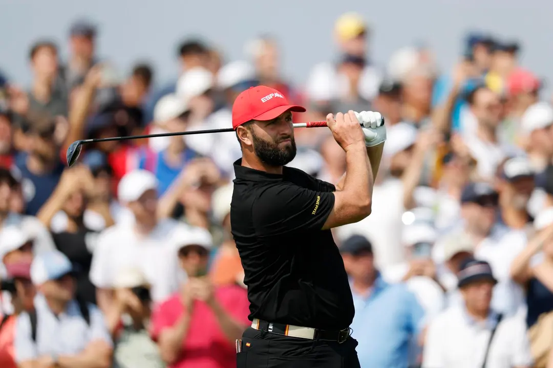El golfista espa&ntilde;ol Jon Rahm compite hoy en los Juegos. EFE/EPA/ERIK S. LESSER