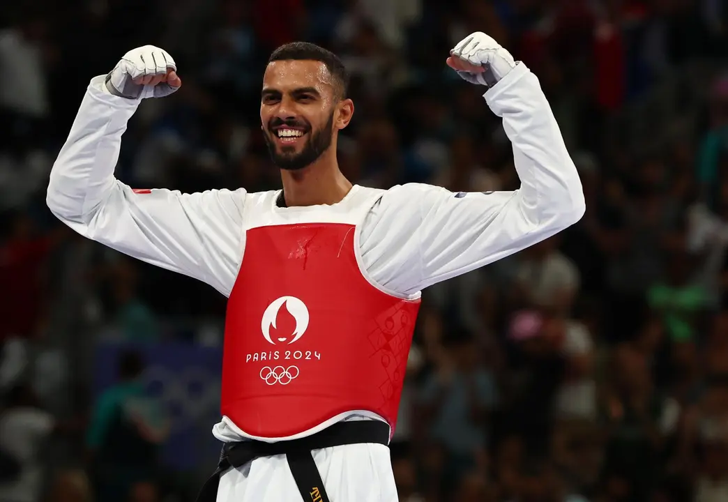 El tunecino Fira Katoussi se proclam&oacute; este viernes campe&oacute;n ol&iacute;mpico en la categor&iacute;a -80 kilos de taekwondo de Par&iacute;s 2024. EFE/EPA/DIVYAKANT SOLANKI