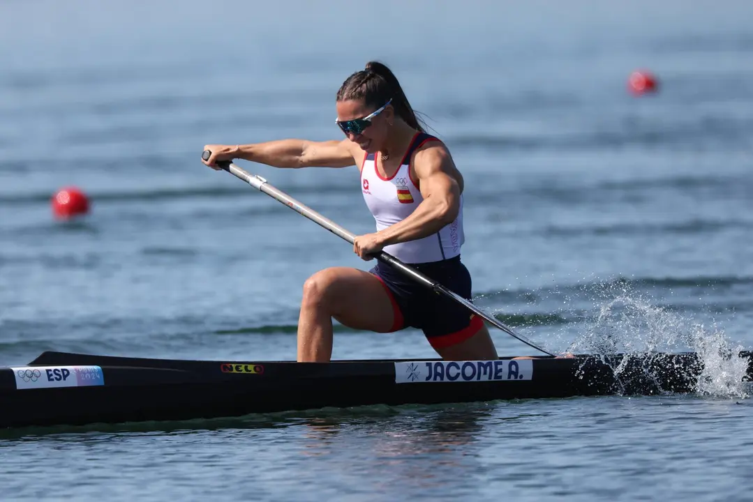 Antia Jacome ha sido cuarta en la final del C1 200m de los Juegos Ol&iacute;mpicos de Par&iacute;s 2024. En la imagen, en un momento de su participaci&oacute;n en la semifinal. EFE/EPA/ALI HAIDER