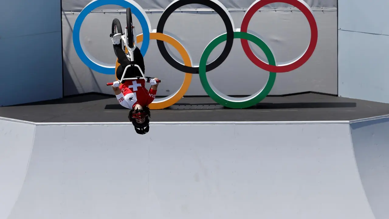 Nikita Ducarroz de Suiza en el Parque de Deportes Urbanos de Ariake en Tokio (Jap&oacute;n) en 2020. EFE/ Kai F&ouml;rsterling