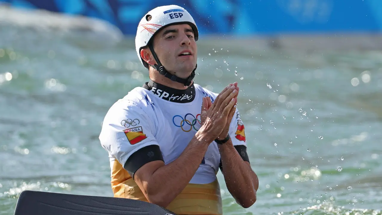 El catal&aacute;n Miquel Trav&eacute; ha concluido en la quinta plaza en la final de C1 de pirag&uuml;ismo eslalon en Vaires-sur-Marne, Francia. EFE/EPA/ALI HAIDER