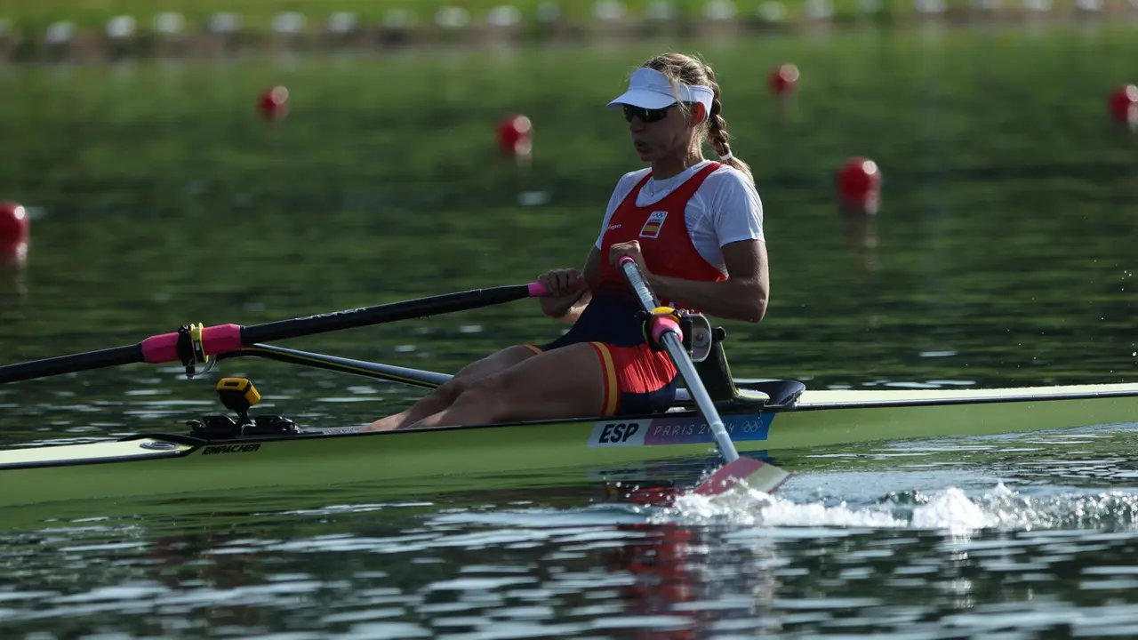 La c&aacute;ntabra Virginia D&iacute;az durante su competici&oacute;n este martes en la que qued&oacute; en tecera de su serie en los cuartos de final. EFE/EPA/MAXIM SHIPENKOV