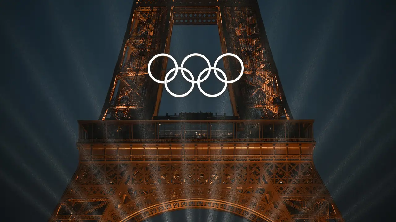 Fotograf&iacute;a de archivo de la Torre Eiffel durante la ceremonia de inauguraci&oacute;n de los Juegos Ol&iacute;mpicos de Par&iacute;s 2024. EFE/Joel Marklund POOL